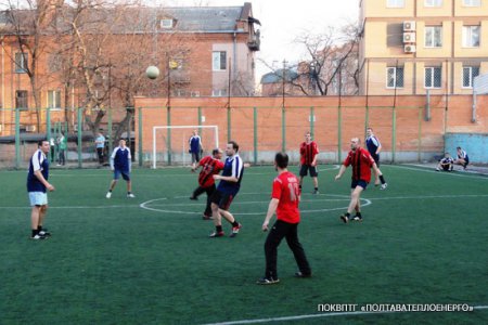 Квітень 2012 р. Чемпіонат підприємства з міні-футболу. Мультимедіа-галерея.