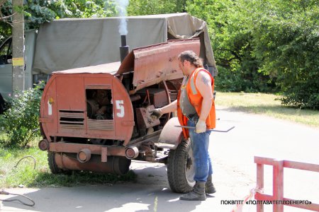  Червень 2017 року: На підприємстві «ПОЛТАВАТЕПЛОЕНЕРГО» у змаганнях з професійної майстерності «Кращий за професією» визначали кращого зварювальника підприємства