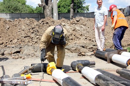  Червень 2017 року: На підприємстві «ПОЛТАВАТЕПЛОЕНЕРГО» у змаганнях з професійної майстерності «Кращий за професією» визначали кращого зварювальника підприємства