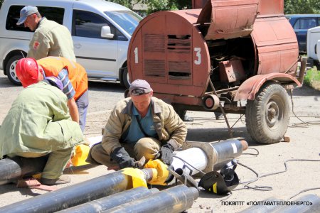  Червень 2017 року: На підприємстві «ПОЛТАВАТЕПЛОЕНЕРГО» у змаганнях з професійної майстерності «Кращий за професією» визначали кращого зварювальника підприємства